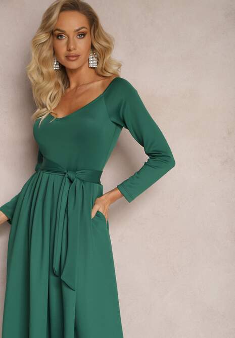 Zielona Sukienka Midi o Rozszerzanym Kroju z Paskiem w Talii i Dekoltem w Serek Vividia