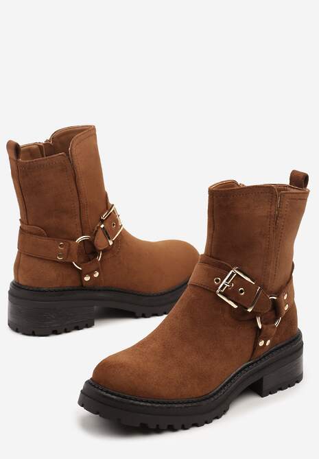 Brązowe Botki w Motocyklowym Stylu z Ekozamszu z Ozdobną Klamrą przy Cholewce Ninnaria