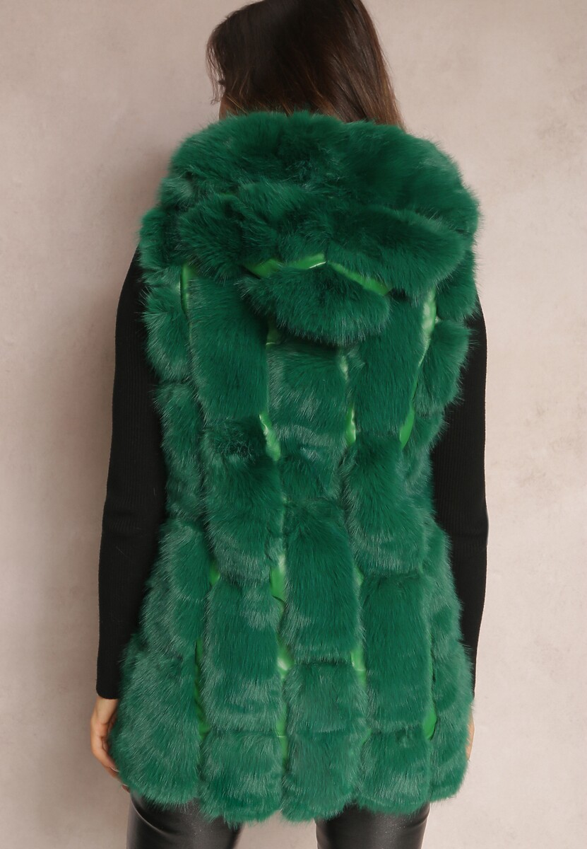 Zielona Futrzana Kamizelka z Kapturem Konessa