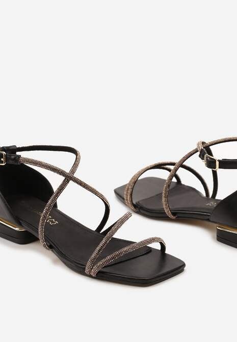Czarne Sandały Ozdobione Cyrkoniami i Wkładką ze Skóry Naturalnej Edwamima