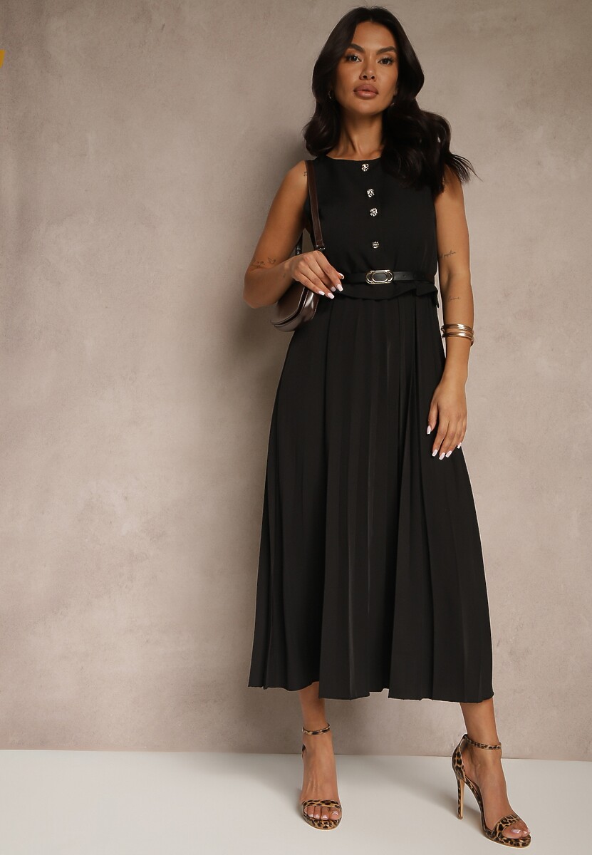 Czarna Plisowana Sukienka o Rozkloszowanym Kroju Bez Rękawów z Paskiem z Klamrą Iffule