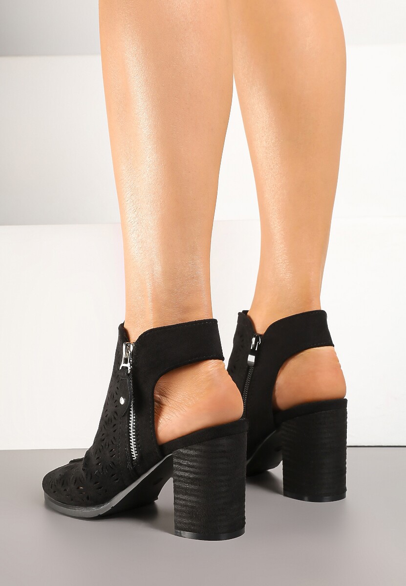 Czarne Sandały Botki Peep Toe na Obcasie z Ażurową Cholewką Julliane