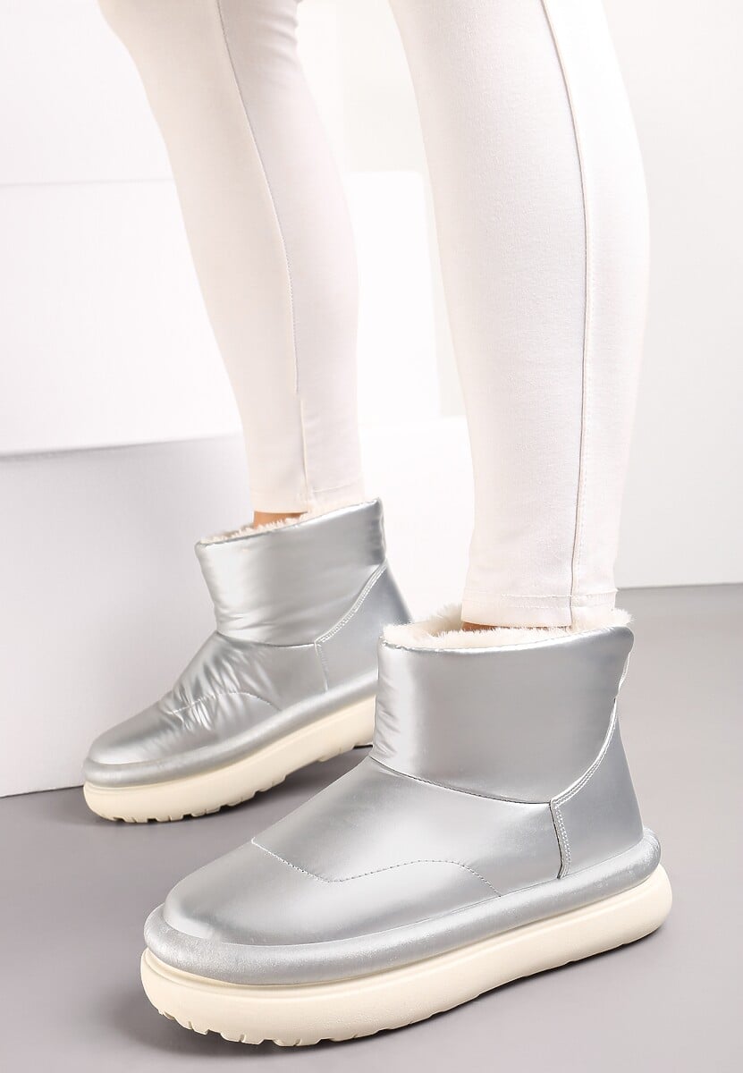 Srebrne Połyskujące Śniegowce na Płaskiej Podeszwie Ocieplone Futerkiem Brivida