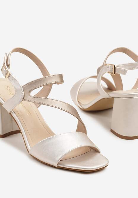 Złote Sandały na Słupku z Wkładką ze Skóry Naturalnej Natirelle