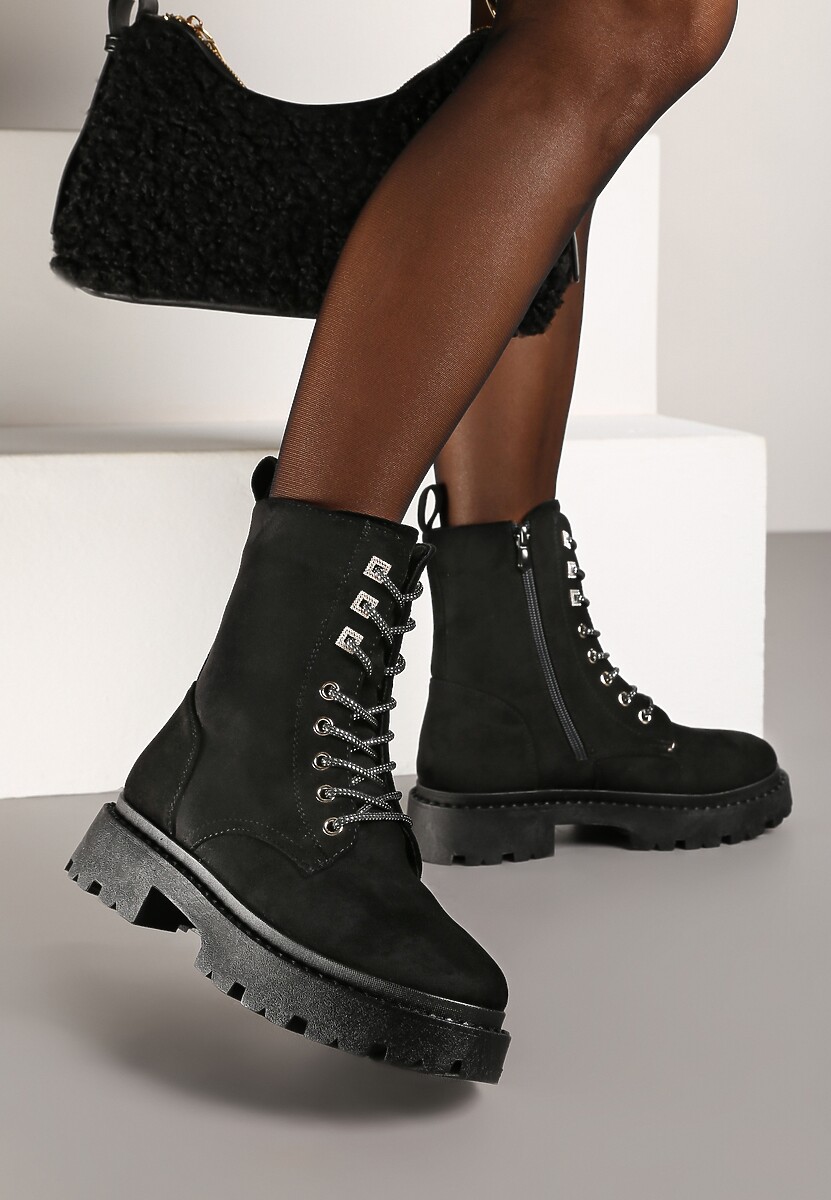 Czarne Botki Workery z Ekozamszu na Płaskiej Podeszwie Wykończone Cyrkoniami Lerissna