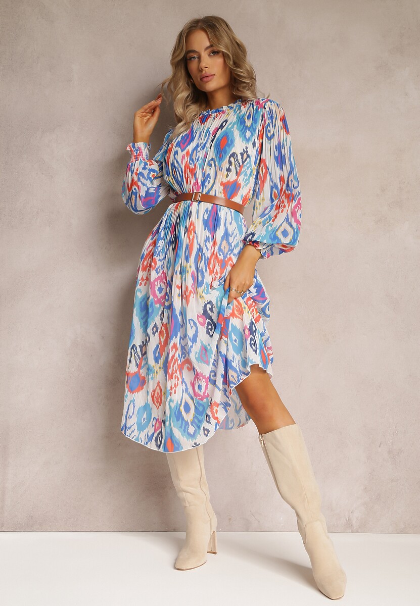 Niebieska Rozkloszowana Sukienka z Plisowaniem i Paskiem Thelosine