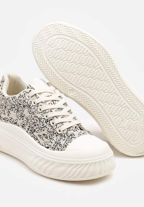 Beżowo-Czarne Trampki na Platformie z Tłoczeniem Ozdobione Abstrakcyjnym Wzorem Desanovia