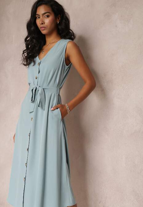Jasnoniebieska Trapezowa Sukienka Midi bez Rękawów z Wiązanym Paskiem Ajana