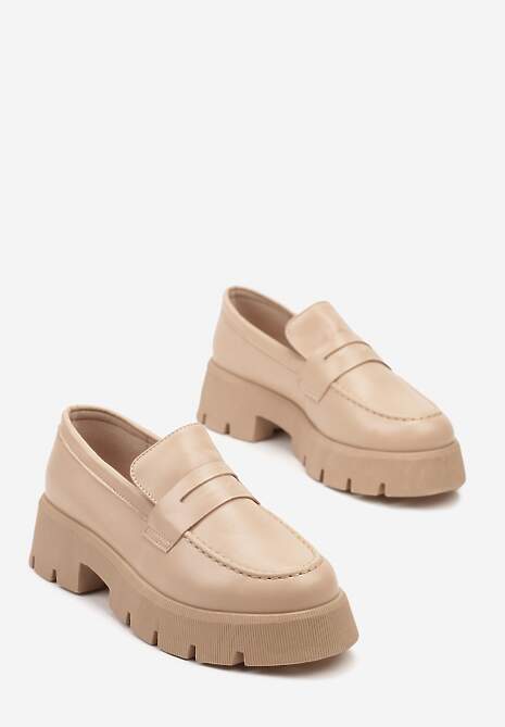 Ciemnobeżowe Mokasyny na Tłoczonej Platformie Resilira