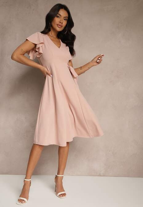 Różowa Kopertowa Sukienka z Rozkloszowanym Dołem i Ozdobnym Wiązaniem Dannola