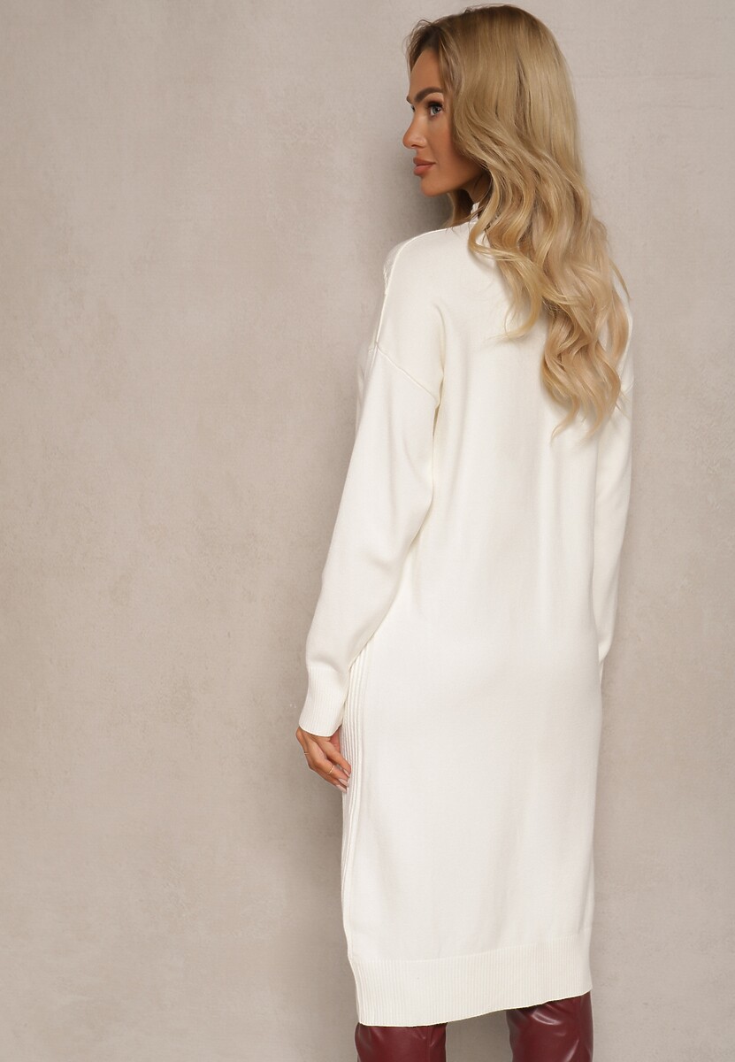 Jasnobeżowa Pudełkowa Sukienka z Półgolfem Wiskozą Modalem i Prążkowanymi Elementami Ennora