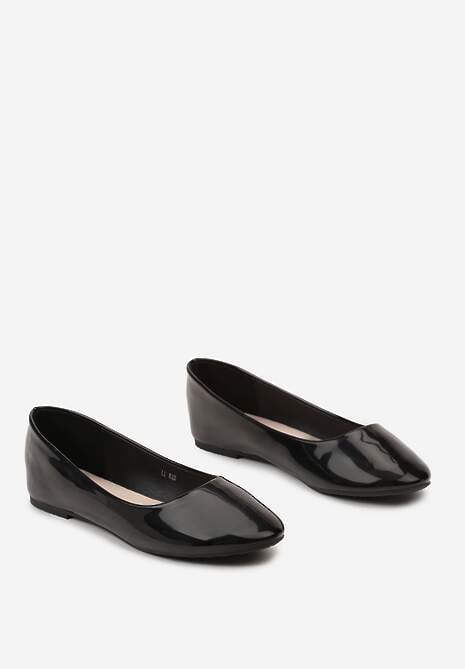Czarne Balerinki z Lakierowanym Połyskiem i Wkładką ze Skóry Naturalnej Taqua