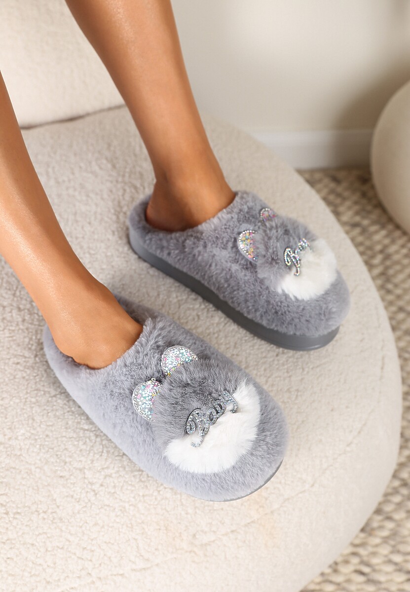 Szare Płaskie Kapcie z Aplikacją 3D w Kształcie Króliczka Munere