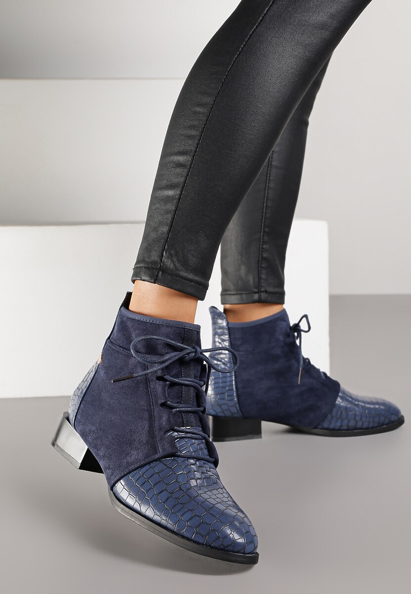 Granatowe Sznurowane Botki do Kostki Vices Zdobione Tłoczeniem Skóry Węża Wedvire