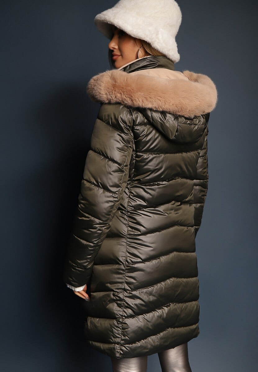 Ciemnozielona Dwustronna Kurtka Płaszcz z Klasycznym Pikowaniem i Kapturem z Futerkiem Nuncos