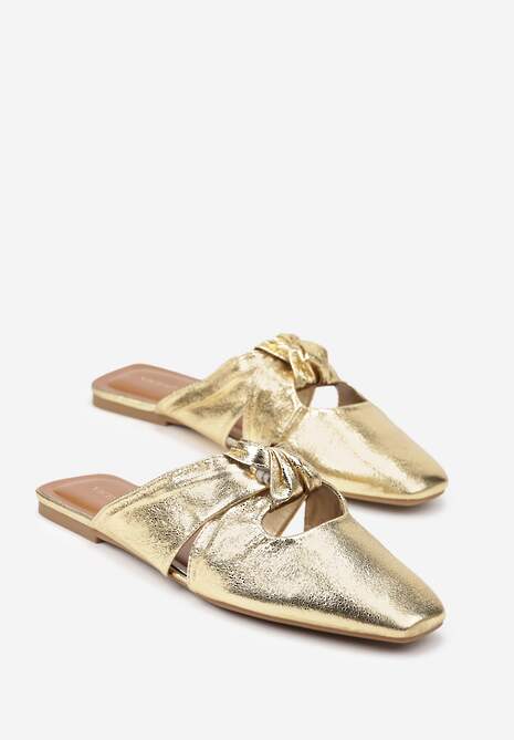 Złote Klapki Vices Typu Mule z Ozdobnym Supłem Elitina