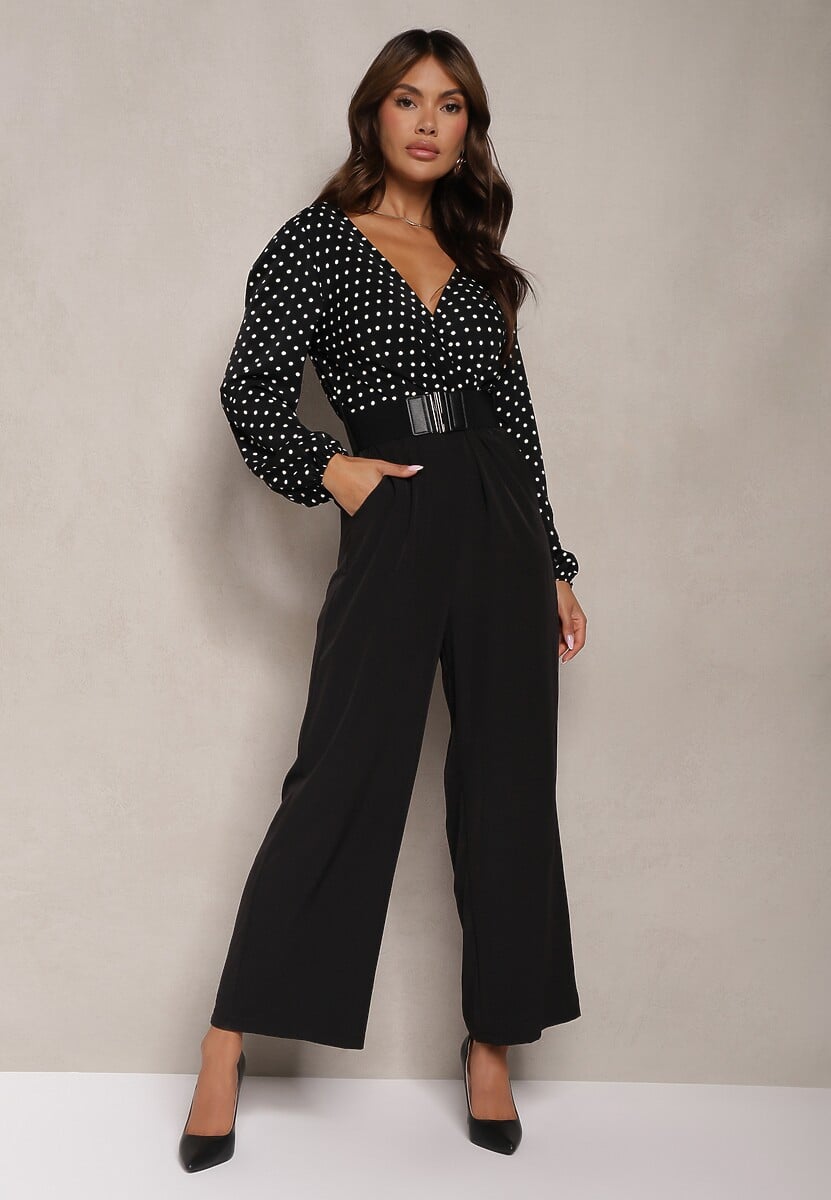 Czarny Kombinezon z Szeroką Nogawką i Kopertowym Dekoltem Dodatkowo Pasek Klerda