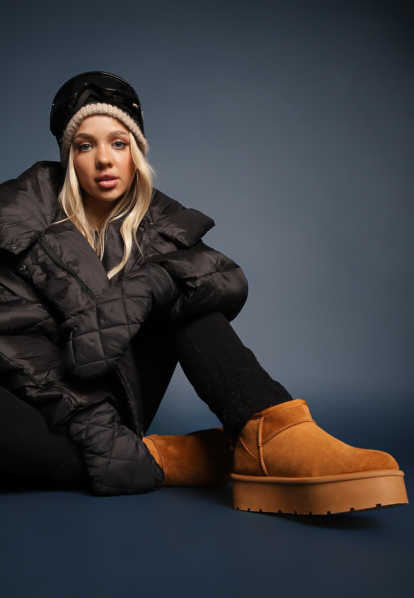 Czarne Krótkie Śniegowce Wsuwane na Platformie Arkelia