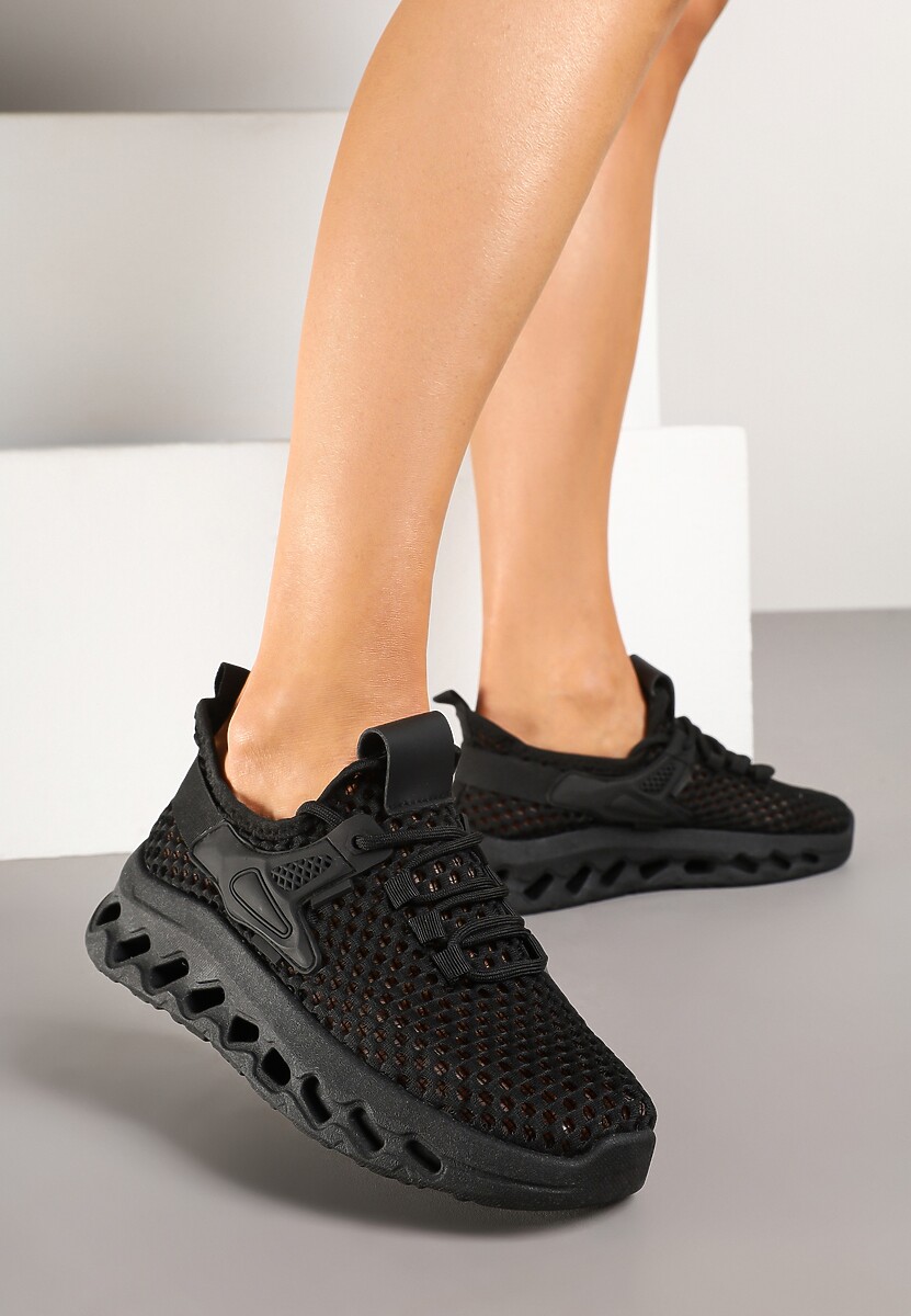 Fuksjowe Buty Sportowe Sneakersy Siateczkowe na Tłoczonej Platformie Lurilia