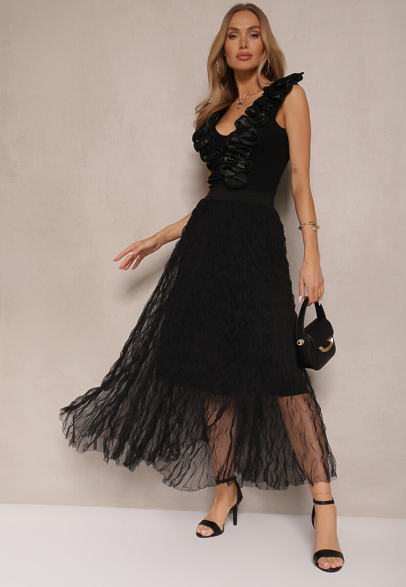 Czarna Półtransparentna Spódnica z Tłoczeniami o Rozkloszowanym Kroju z Gumką w Talii Zeridra