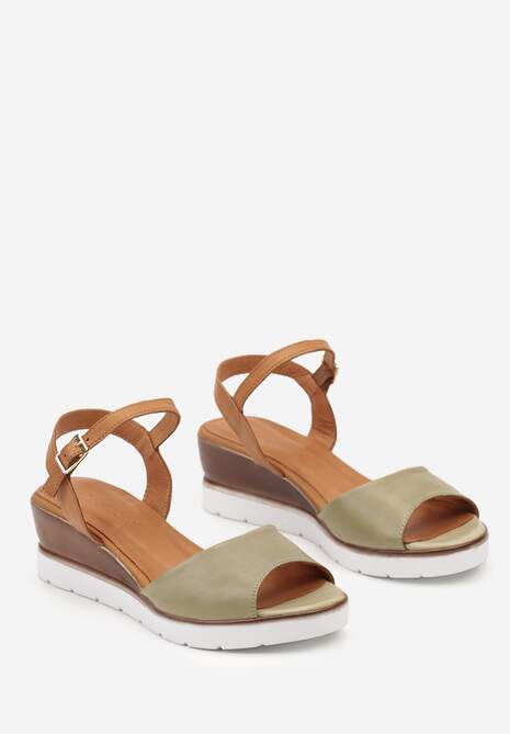 Zielone Sandały ze Skóry Naturalnej na Koturnie Zapinane przy Kostce Cetta