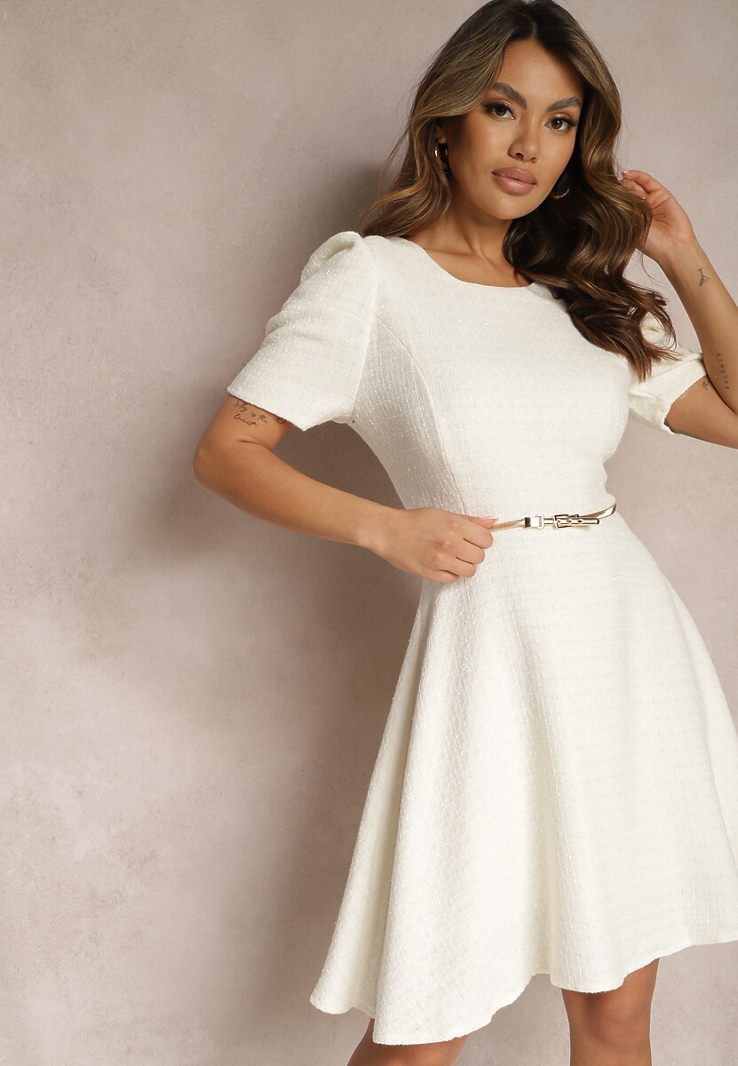 Biała Rozkloszowana Sukienka Mini z Lekko Bufiastymi Rękawkami Merridia