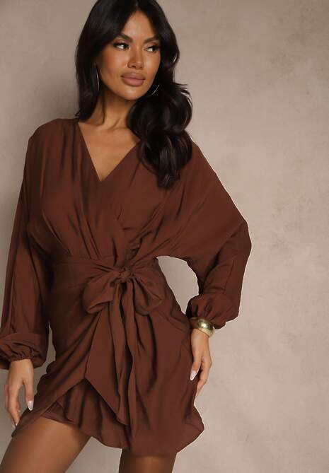 Brązowa Kopertowa Sukienka z Wiskozy z Bufiastymi Rękawami Wiązana w Talii Anevra