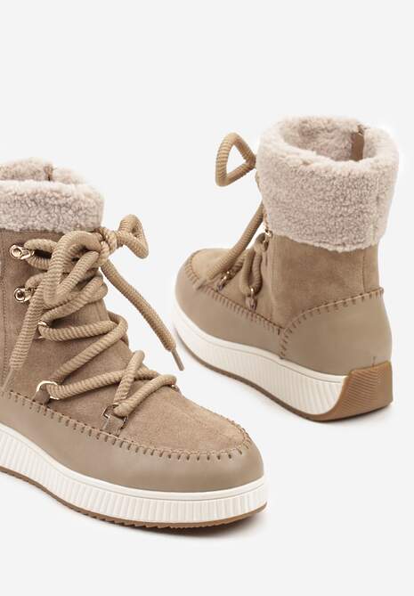 Ciemnobeżowe Śniegowce Zdobione Futrem i Przeszyciami Genilea