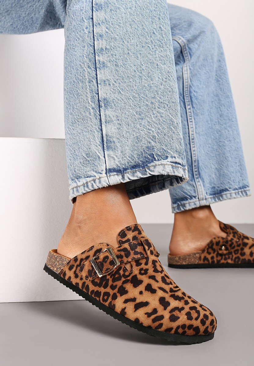 Beżowe Klapki na Płaskiej Podeszwie z Korka z Klamerką i Okrągłym Noskiem Shamsa