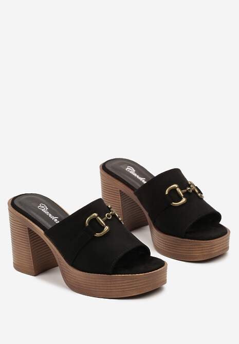 Czarne Klapki na Słupku Ozdobione Paskiem z Metalową Klamrą Dimeeka