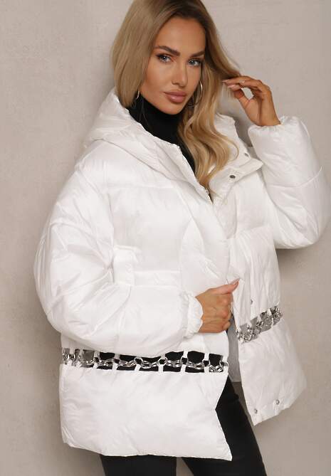 Biała Casualowa Kurtka z Pikowanymi Przeszyciami Kapturem i Kieszeniami Tinnetia