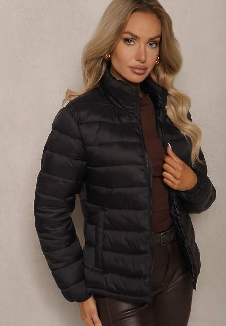 Czarna Kurtka Podwójna Pikowana i Wiatrówka z Odpinanym Kapturem oraz Ściągaczami Ravalorine