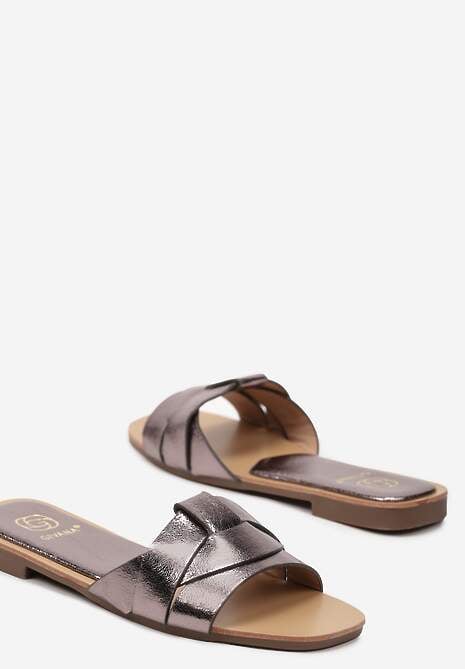 Srebrno-Szare Klapki z Kwadratowym Noskiem i Przeplatanym Paskiem Eglanitta