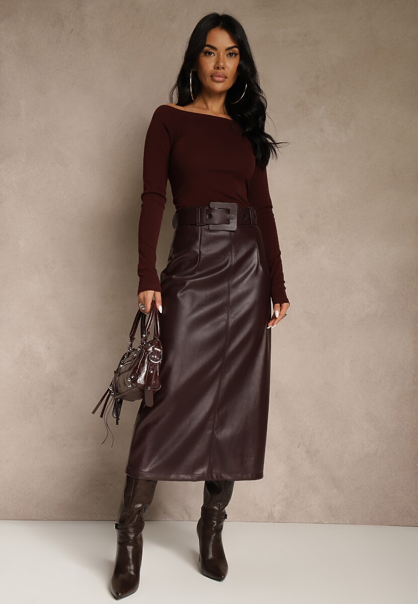 Bordowa Ołówkowa Spódnica z Imitacji Skóry z Paskiem z Wyrazistą Klamrą Rewedana