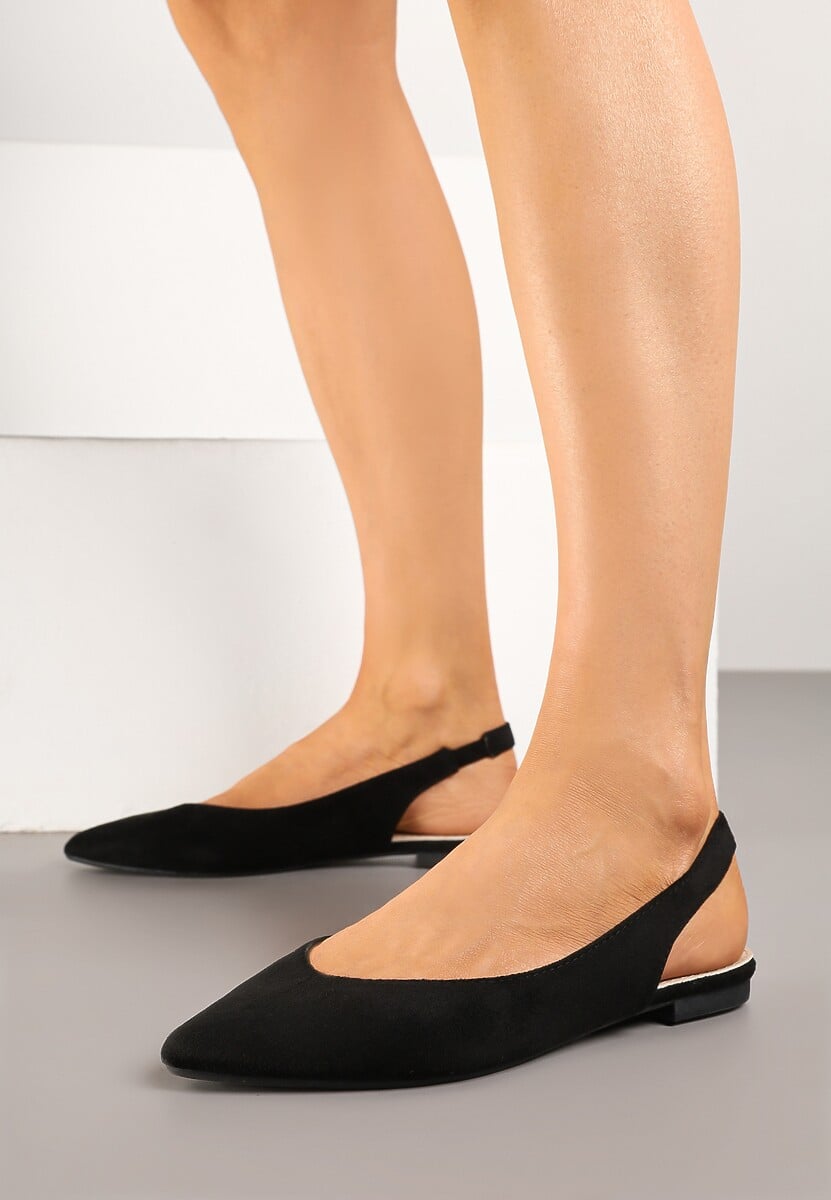 Srebrne Sandały z Odkrytą Piętą i Noskiem Typu Migdałek Nemegoria