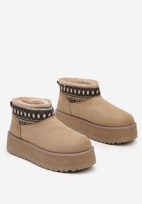 Ciemnobeżowe Śniegowce na Wysokiej Platformie Ozdobione Wzorzystą Wstawką Sinalora