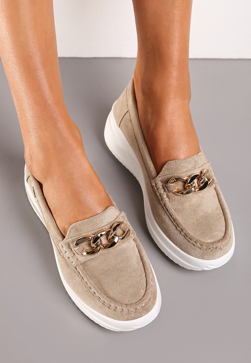 Ciemnobeżowe Mokasyny z Łańcuszkiem na Wysokiej Platformie Iracana