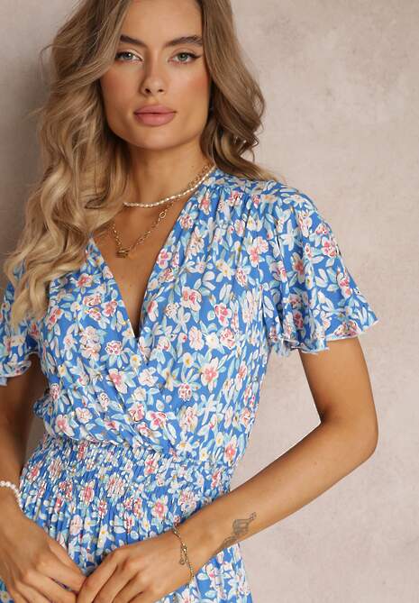 Niebieska Rozkloszowana Sukienka z Wiskozy i Modnym Nadrukiem Vildei