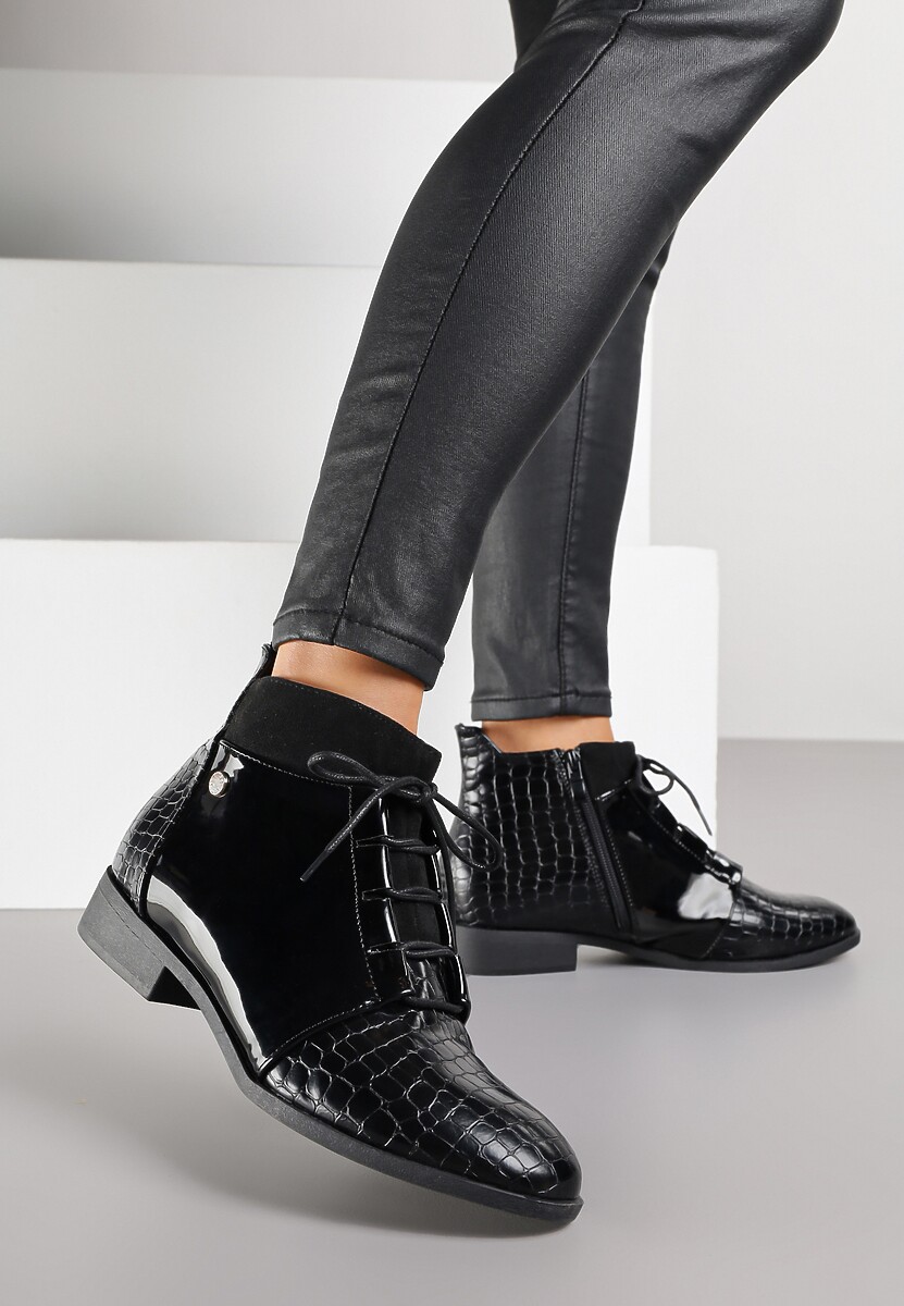 Czarne Eleganckie Botki Vices ze Sznurowaną Cholewką Vlerrie