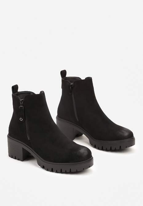 Czarne Botki Sztyblety na Słupku Wykończone Ozdobnym Suwakiem Terillda