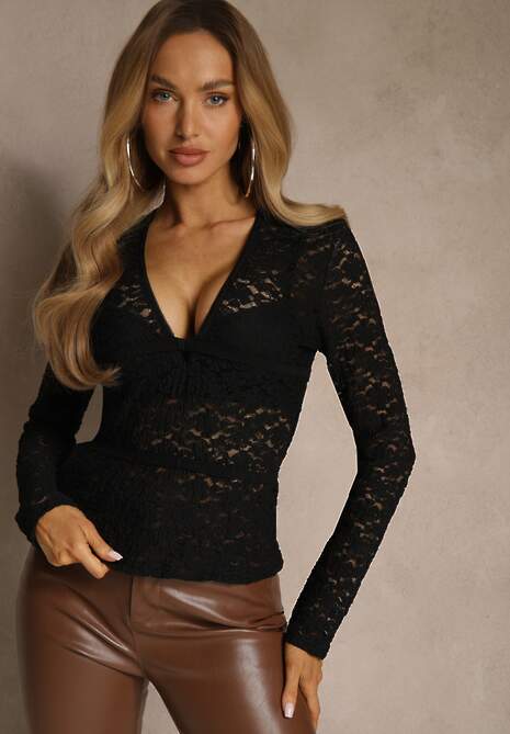 Czarna Bluzka Longsleeve z Koronki z Dekoltem w Kształcie Litery V Lerafera