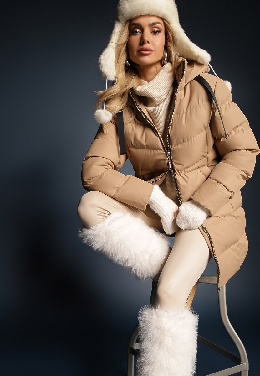 Ciemnozielona Kurtka Pikowana o Długim Kroju z Kapturem i Suwakiem Dwukierunkowym Naomira