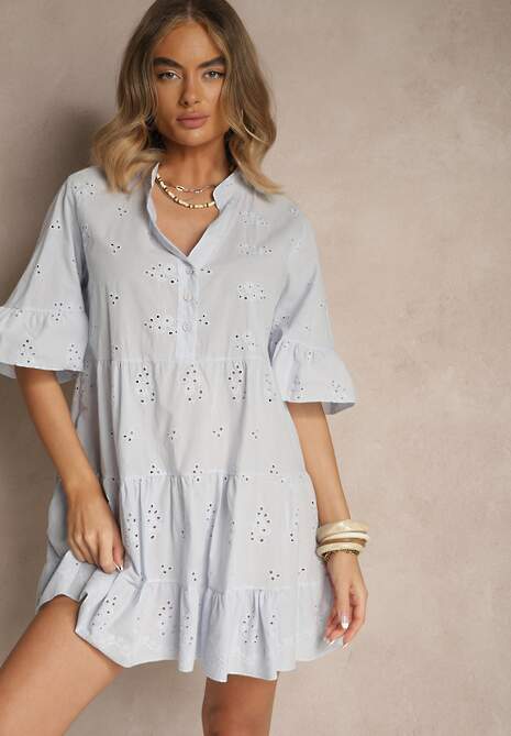 Jasnoniebieska Rozkloszowana Sukienka Koszulowa z Bawełny Zdobiona Haftem i Falbanami Filarosa