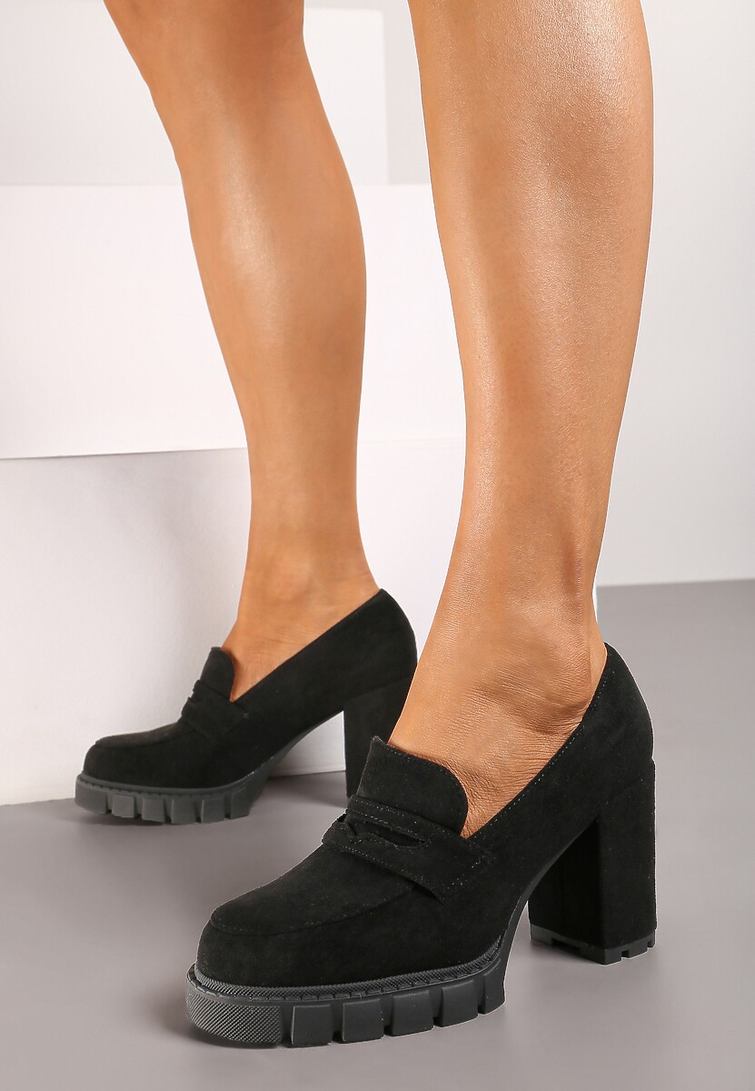 Czarne Czółenka na Słupkowym Obcasie Relialia