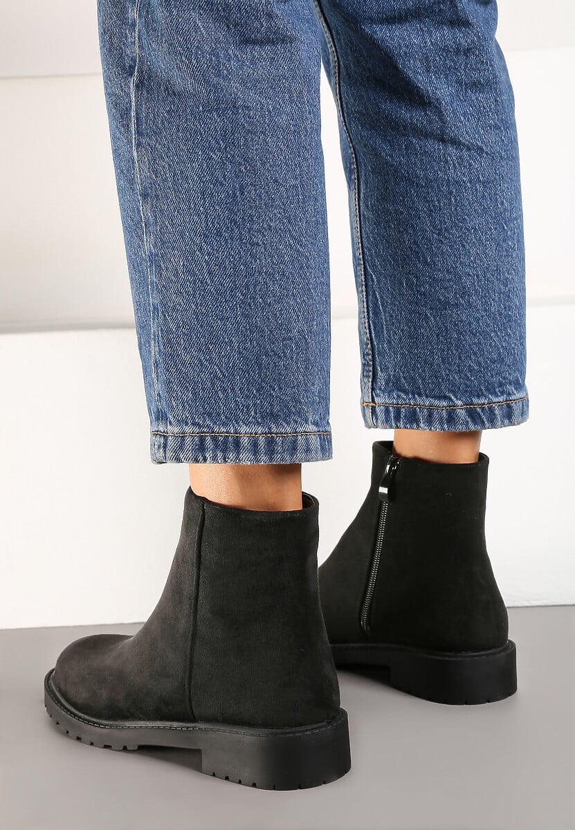 Czarne Botki z Imitacji Zamszu w Eleganckim Stylu Niadoraea