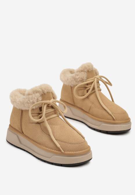 Beżowe Mocno Ocieplane Śniegowce ze Sznurowaną Cholewką Obszytą Futrem Sintetta