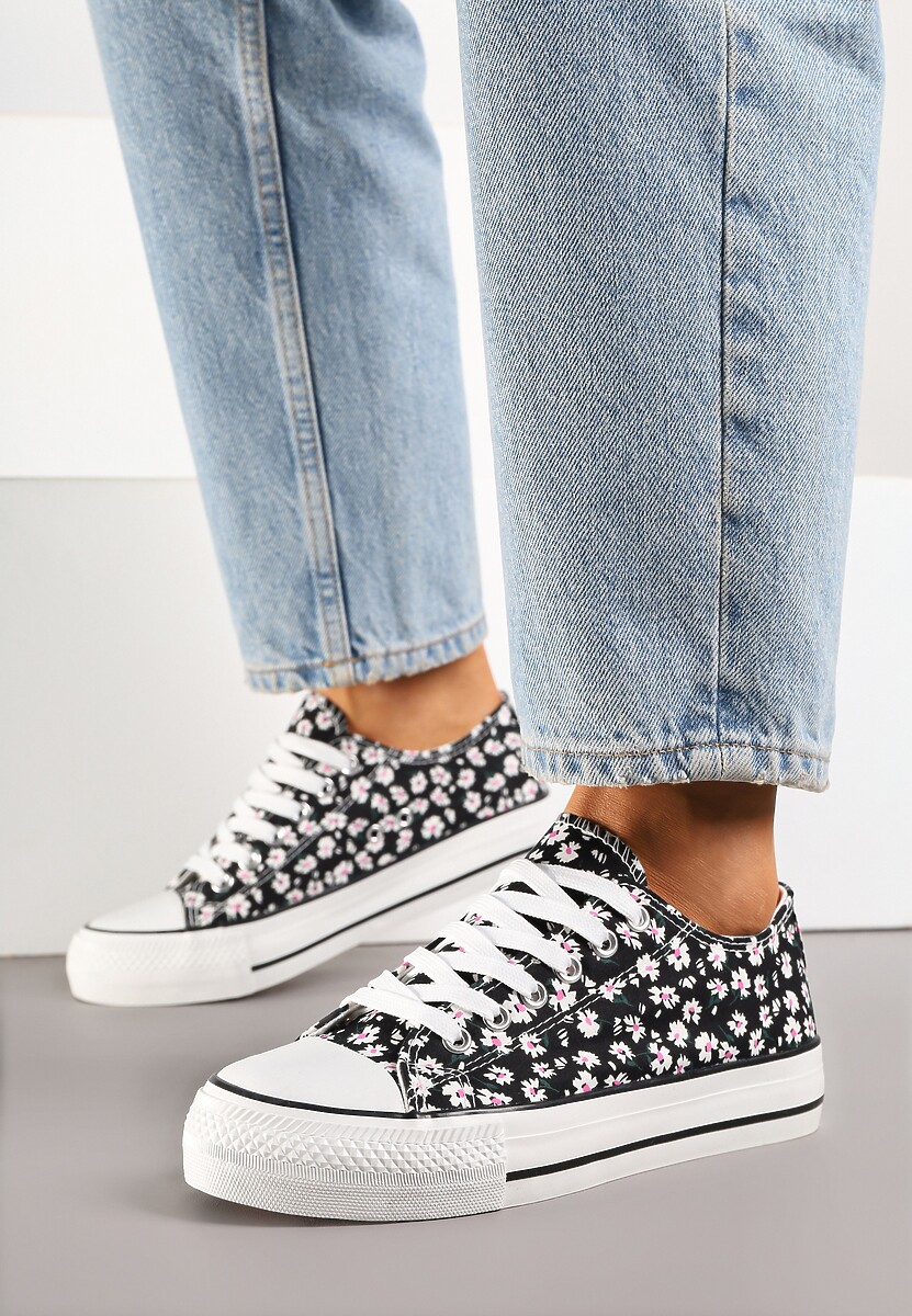 Czarne Casualowe Trampki w Kwiatki Foleriella