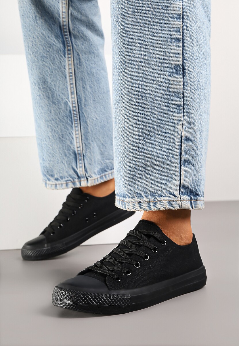 Białe Klasyczne Trampki Sznurowane Przed Kostkę Elleriome