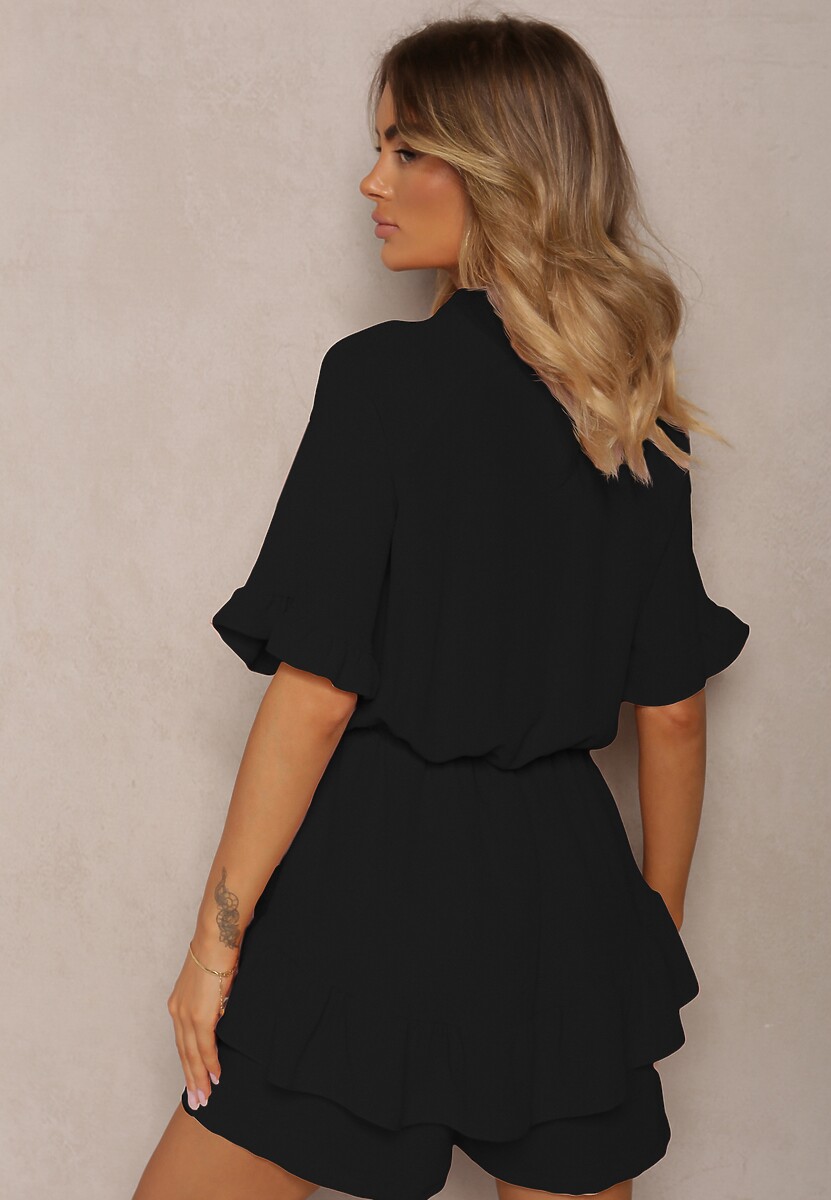 Czarny Kombinezon o Taliowanym Kroju z Falbanką przy Rękawach i Gumką w Pasie Nansili