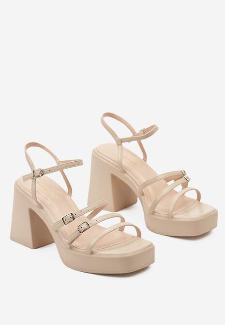 Beżowe Sandały Ozdobione Małymi Sprzączkami na Słupku z Platformą Naona